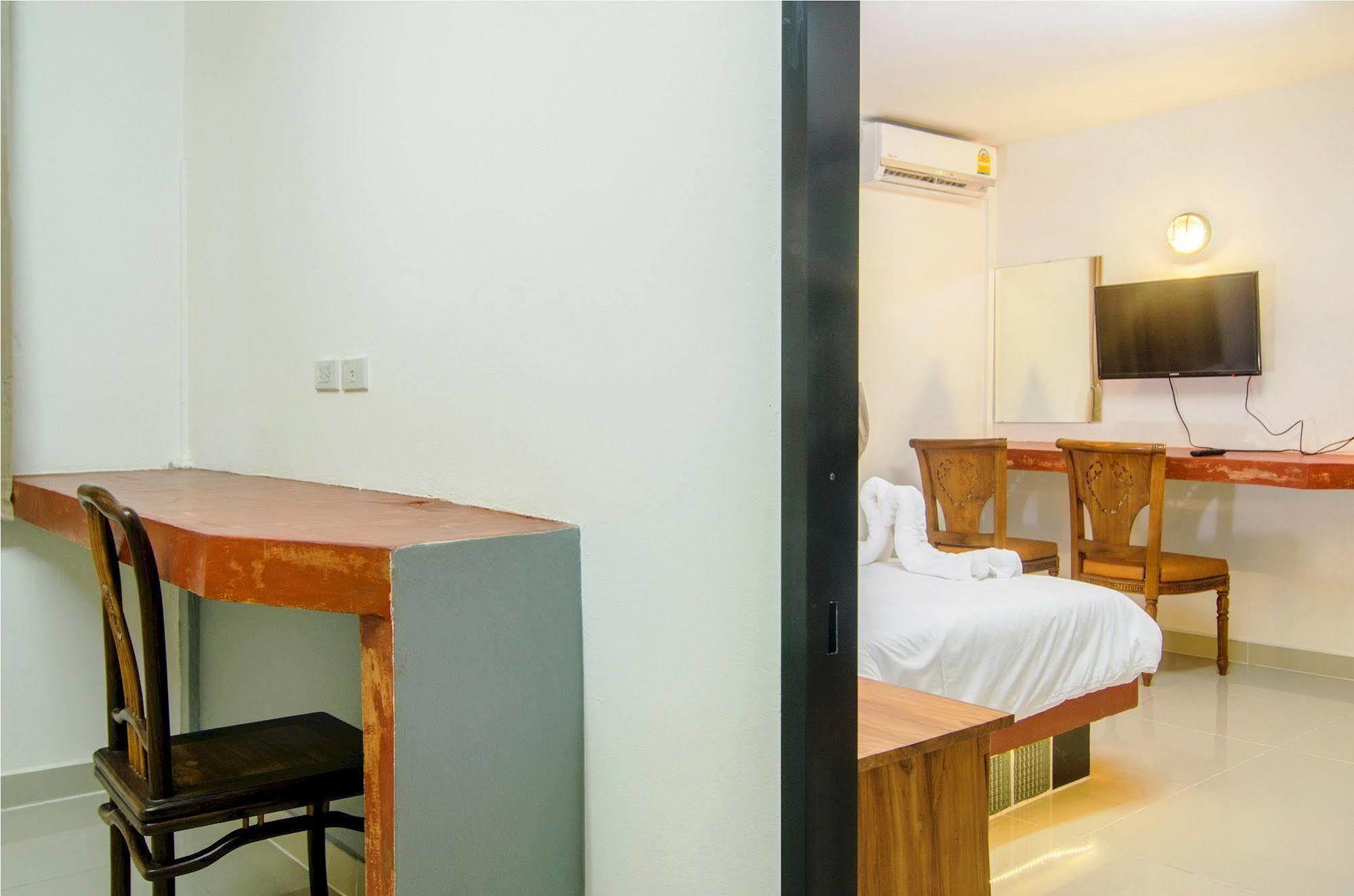 Khunsri Resort Art Boutique Hotel Pattaya Eksteriør bilde