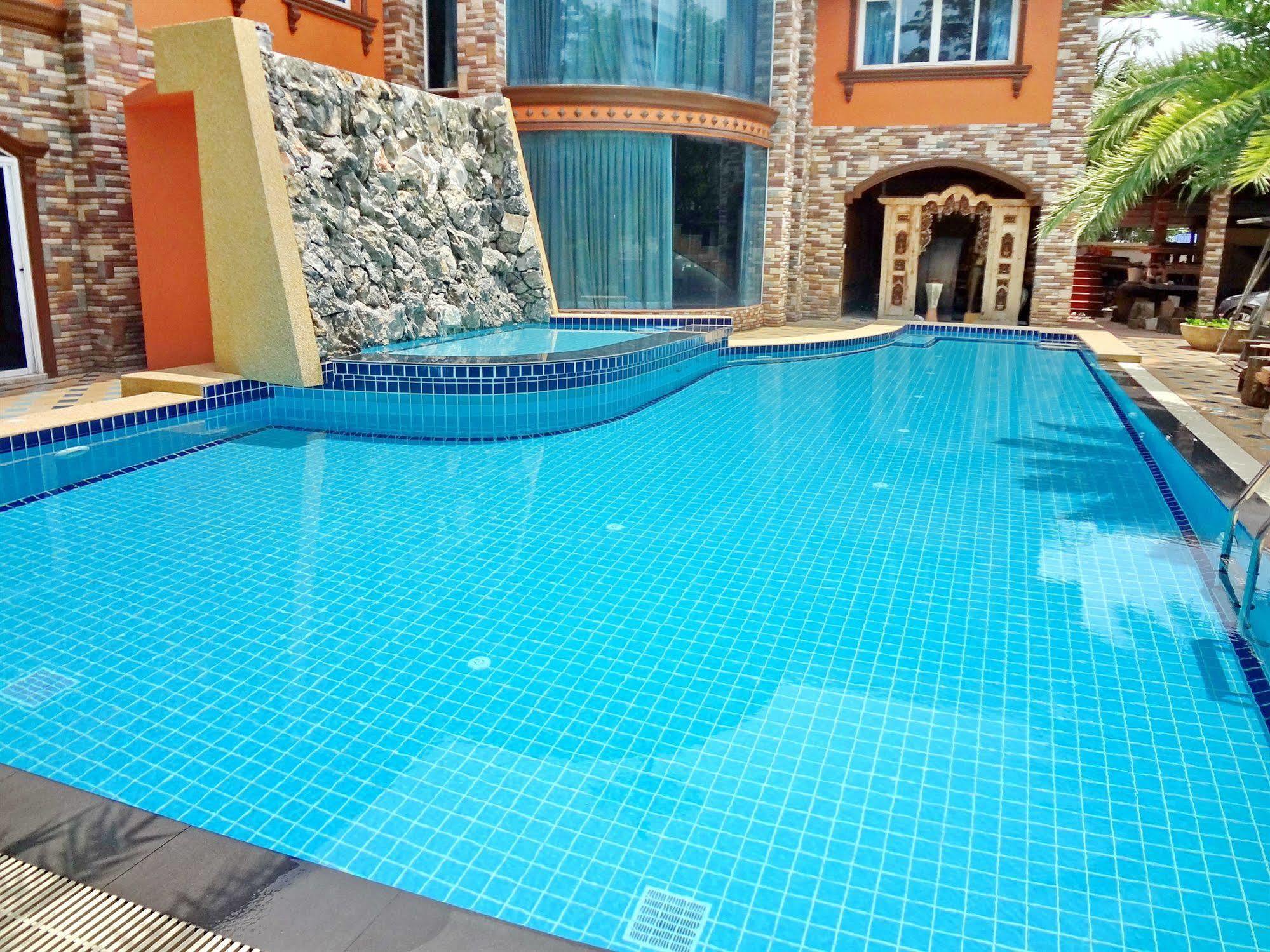 Khunsri Resort Art Boutique Hotel Pattaya Eksteriør bilde